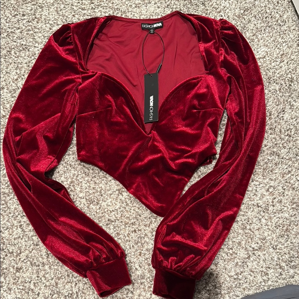 NWT Fashion Nova Red Puff Sleeve Top - Picture 2 of 4